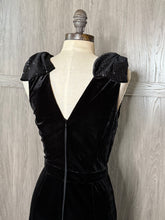 Load image into Gallery viewer, Velvet Jumpsuit
