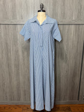 Load image into Gallery viewer, Venice Dress
