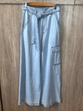 Load image into Gallery viewer, Lila Pants

