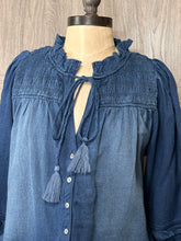 Load image into Gallery viewer, Lauren Blouse
